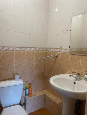 Hostel 888